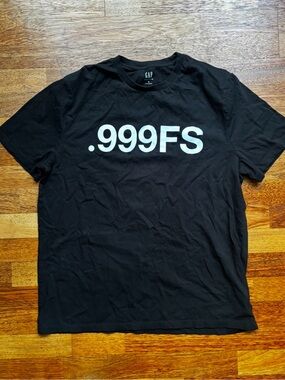 Gap - Men’s - Black Tshirt - XL